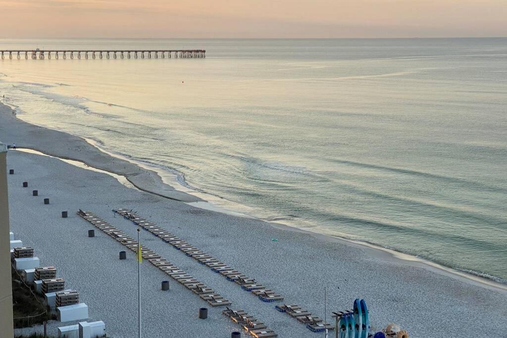Happy Ours 2200 Sq Ft Corner Beachfront Sleeps 12 Panama City Beach Kültér fotó