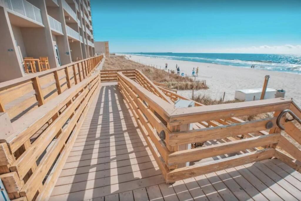 Happy Ours 2200 Sq Ft Corner Beachfront Sleeps 12 Panama City Beach Kültér fotó