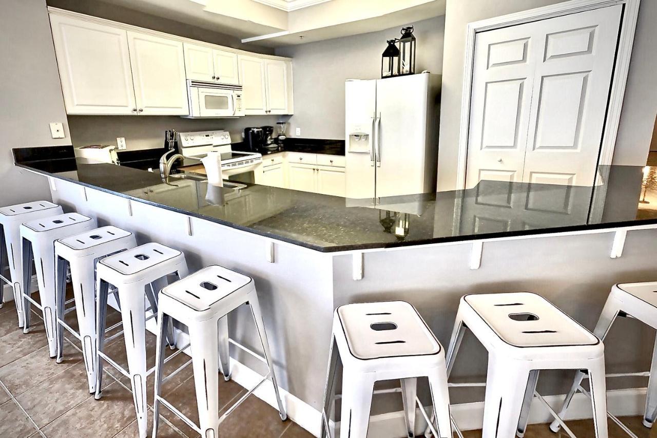 Happy Ours 2200 Sq Ft Corner Beachfront Sleeps 12 Panama City Beach Kültér fotó